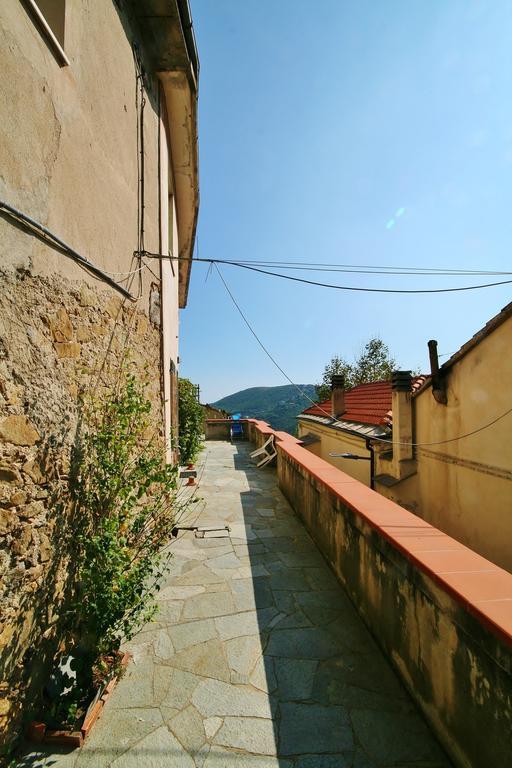 Agriturismo Costamagna Ноли Екстериор снимка